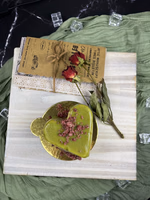 Pistachio & strawberry